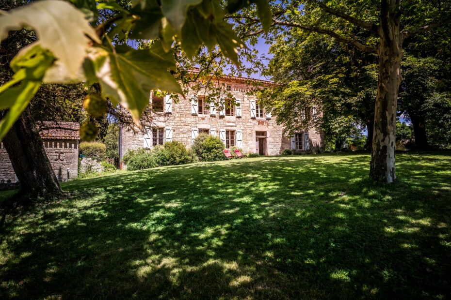 Maisons dhotes de charme eco-responsable- Vers - Cahors - Lot