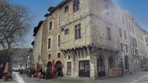 Visit to Cahors– Charming Guest Rooms