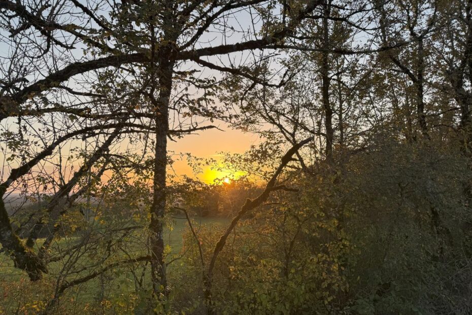 Coucher de soleil sur le Causse de Vers dans le Lot