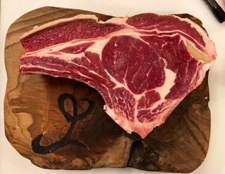 Regional Products - Lestrou Farm - Guest Table - Romantic Hotel near vineyard - Lot - France