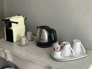 Verde Bedroom - b&b Lot- Cahors - France Verde Bedroom - b&b Lot- Cahors - France